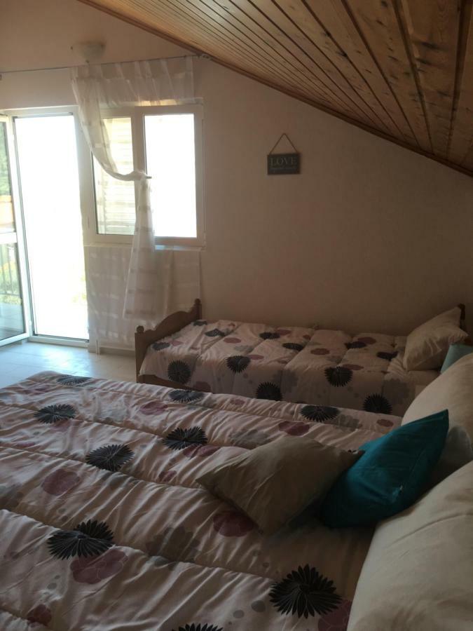 Apartmán Apart Mani Di Lauro Preko Exteriér fotografie
