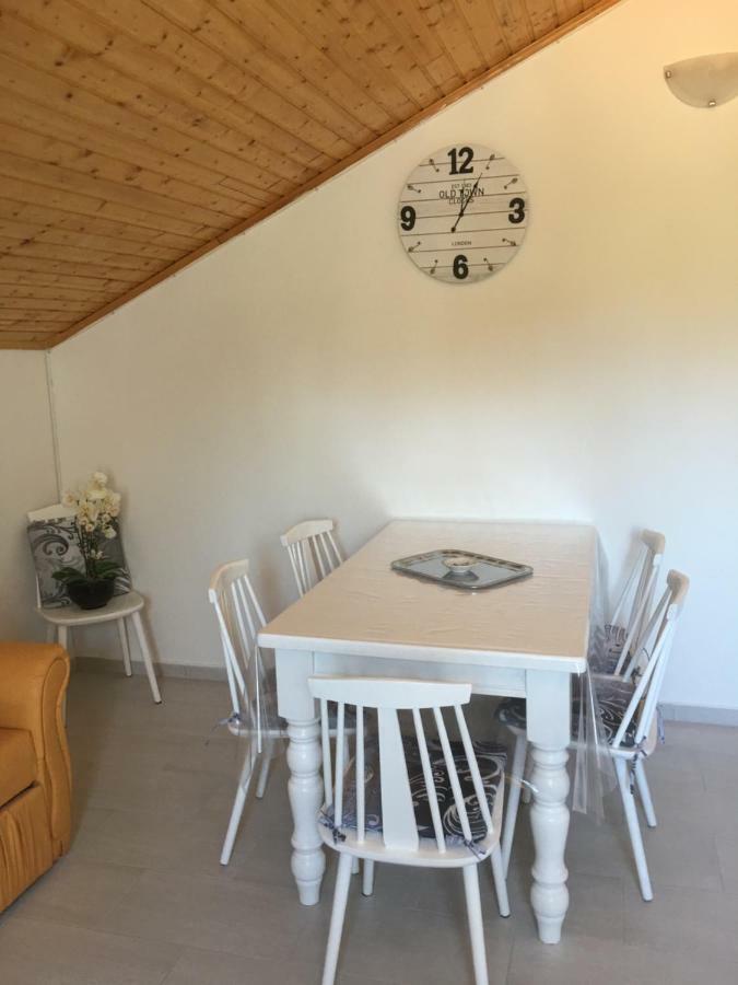 Apartmán Apart Mani Di Lauro Preko Exteriér fotografie